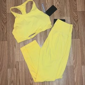 Alphalete surge bra and leggings